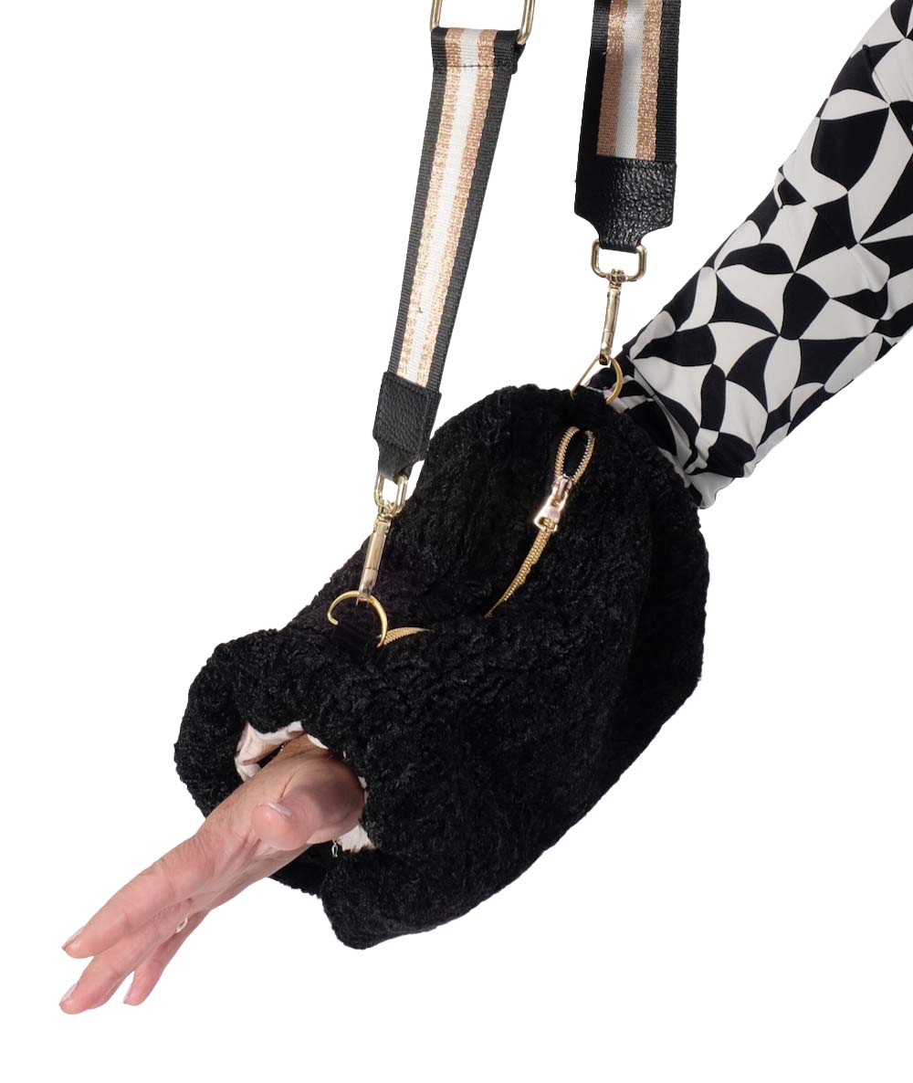 Muff / Tasche “Dolores” – Bild 5