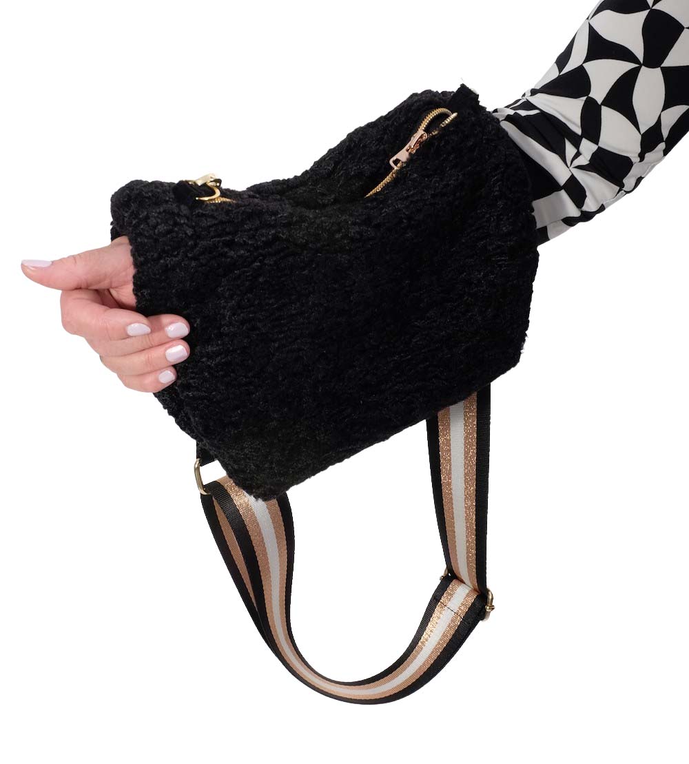 Muff / Tasche “Dolores” – Bild 4