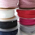 Elastisches Band mit Spitzenrand, verschiedene Farben – 5 Meter