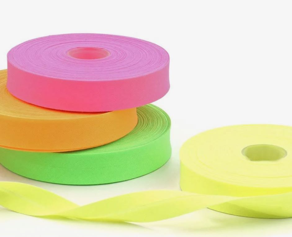 Neon Schrägband, Baumwolle, vorgefalzt, 20 mm breit – 3 Meter